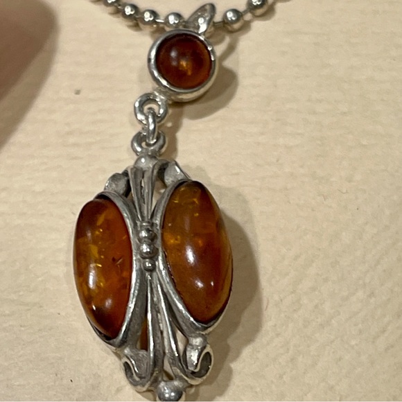 Genuine Amber sterling silver 1.5” pendant on 20” sterling necklace. Gorgeous! - Picture 6 of 7